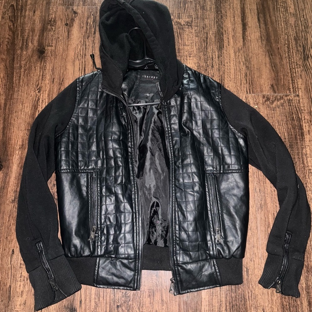 Therapy jacket - Picture 2 of 4